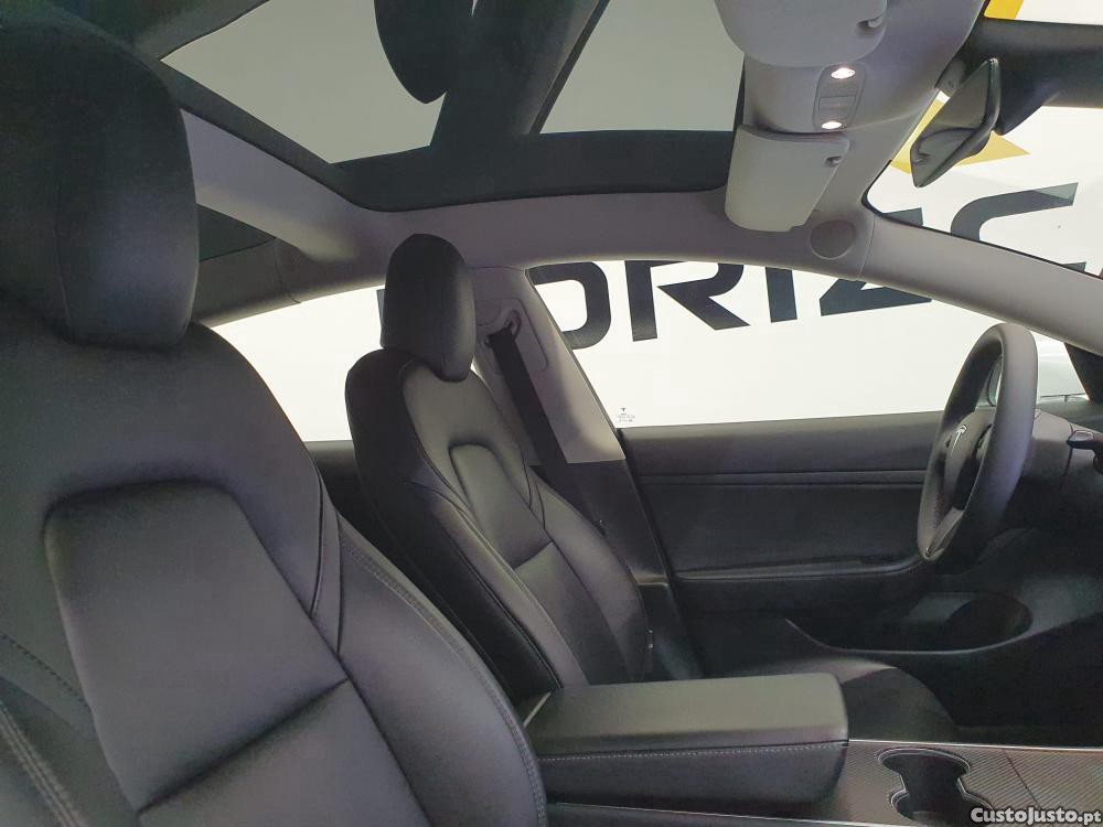 Tesla Model 3 Tração Traseira — fotografia 10