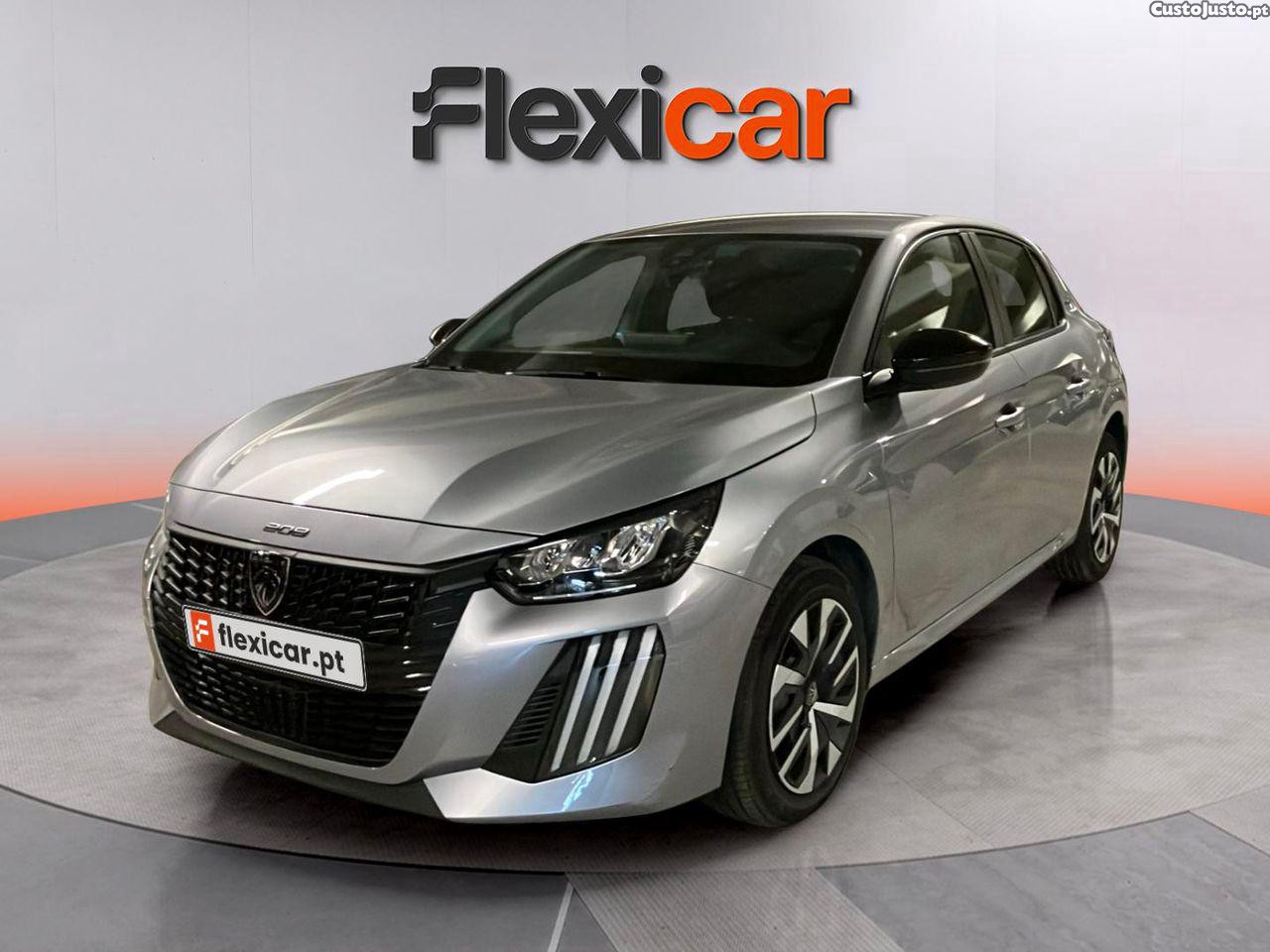 Peugeot 208 1.2 Hybrid Allure e-DCS6 - 25 — photo 2