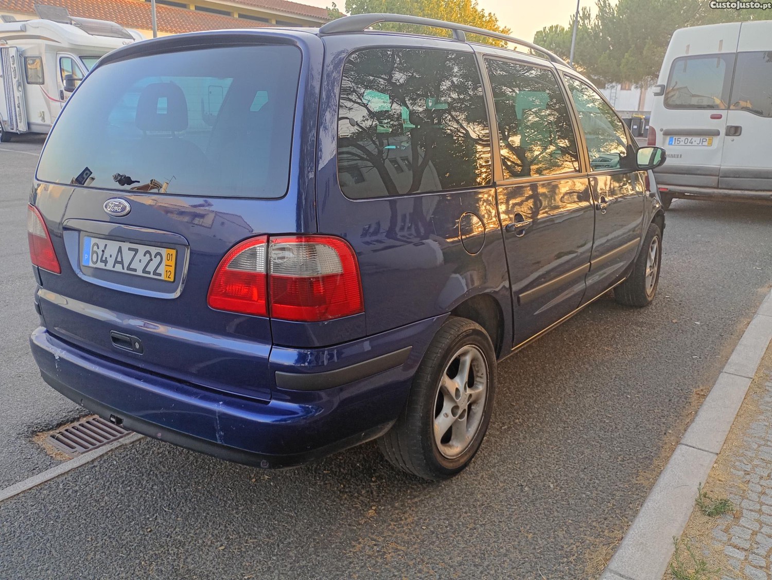 Ford Galaxy 1.9 TDI 115CV — fotografia 5