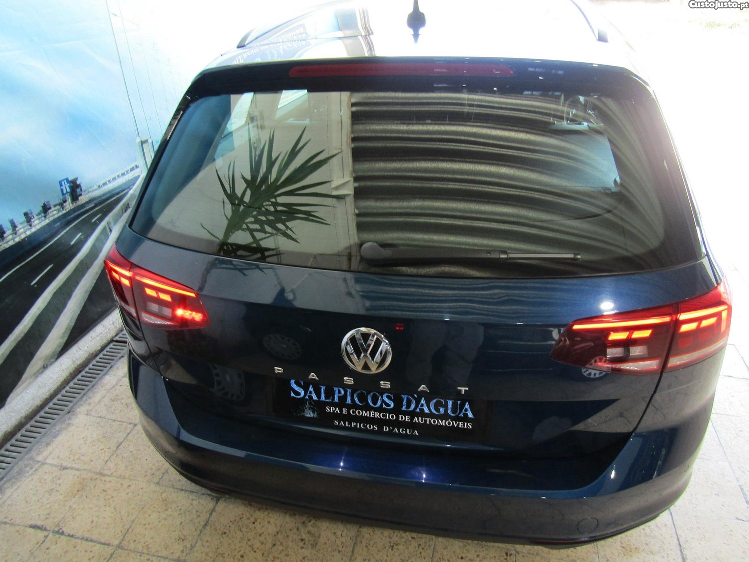 Volkswagen Passat 2.0 TDI Business Package DSG — fotografia 8