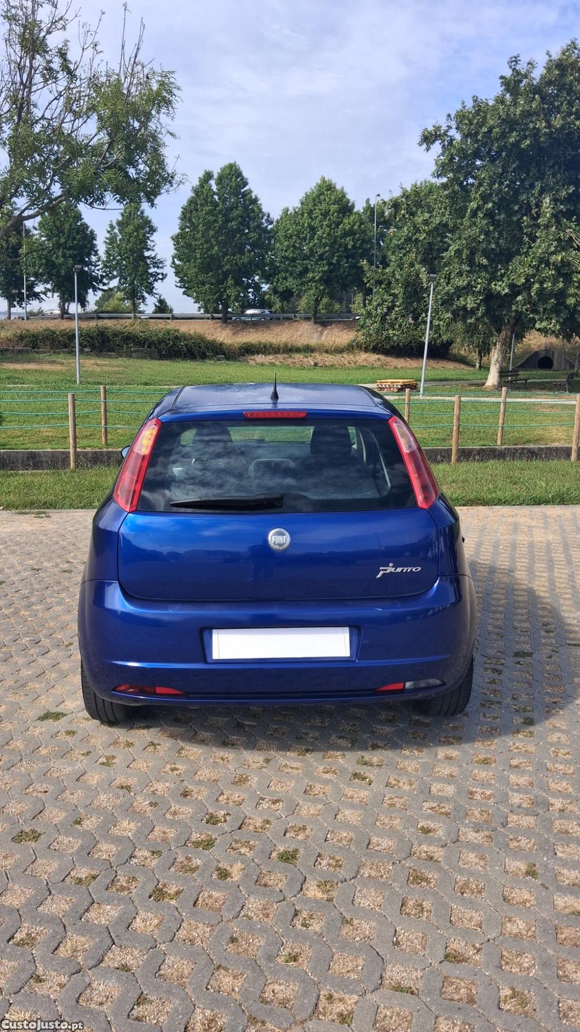 Fiat Grande Punto 1.3 MultiJet 90 Emotion — fotografia 8