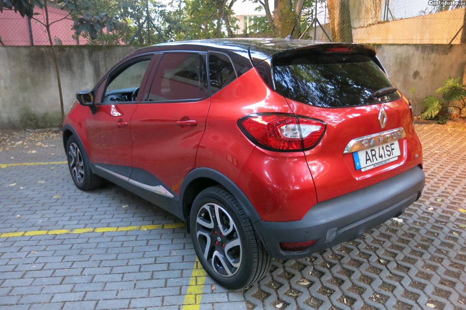 Renault Captur 1.2 TCe Exclusive EDC — fotografia 7