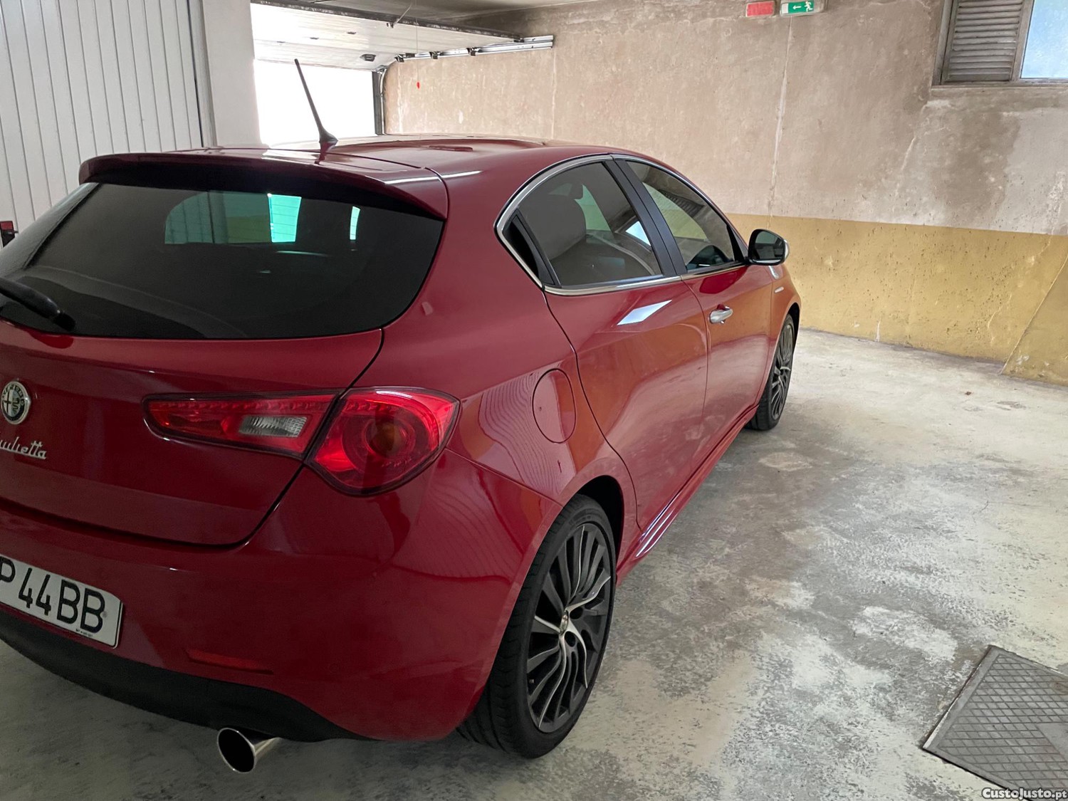 Alfa Romeo Giulietta 1.75 Tbi QV — photo 4