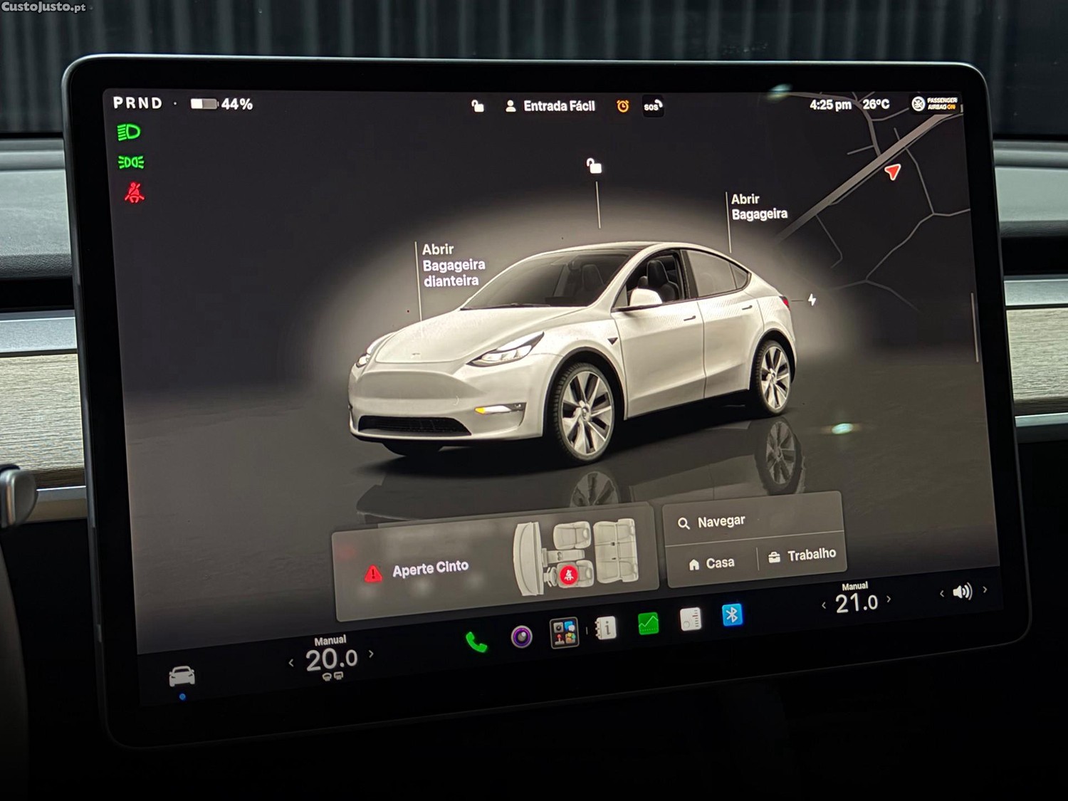 Tesla Model Y Long Range Dual Motor AWD — fotografia 6