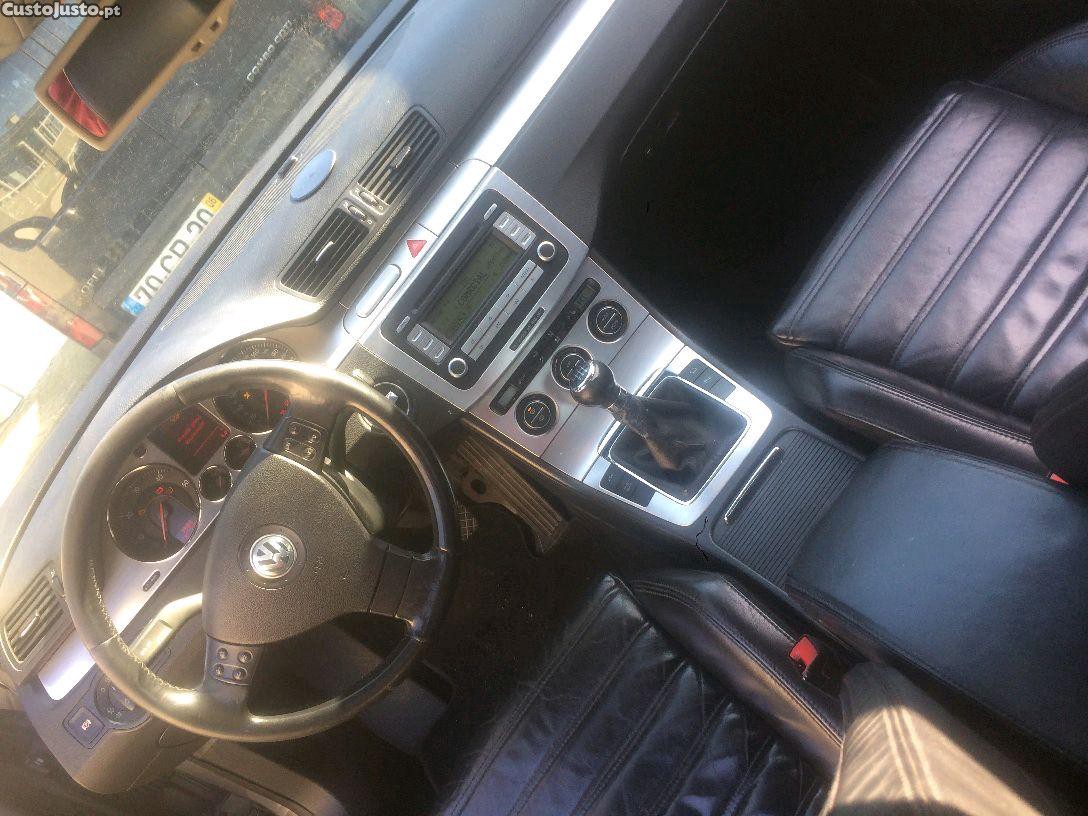 Volkswagen Passat 2.0 TDI 140cv Higline — fotografia 3