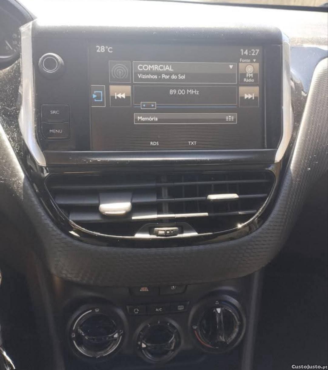 Peugeot 2008 S — fotografia 3