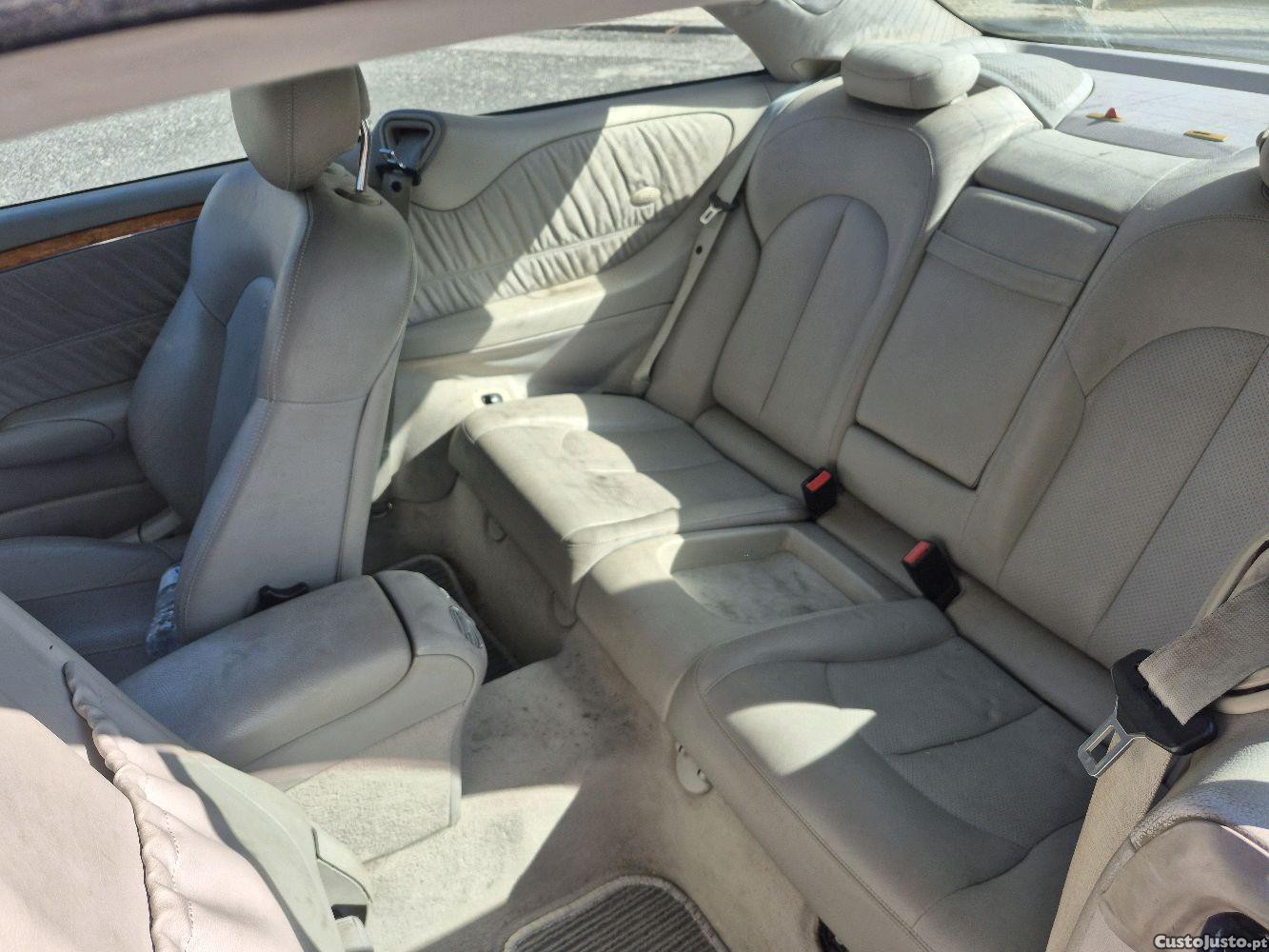 Mercedes-Benz Classe CLK Elegance — fotografia 5