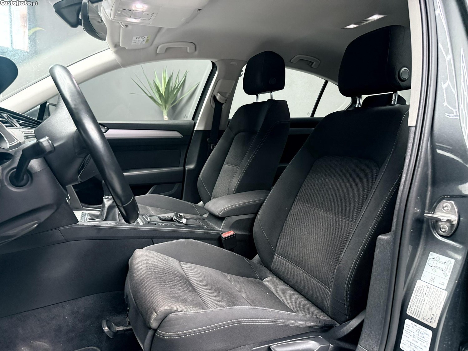 Volkswagen Passat Highline — fotografia 15