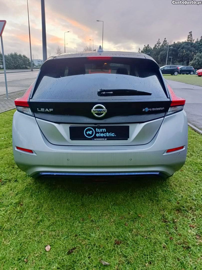 Nissan Leaf 62 kWh e+ Tekna ProPilot Park — fotografia 8