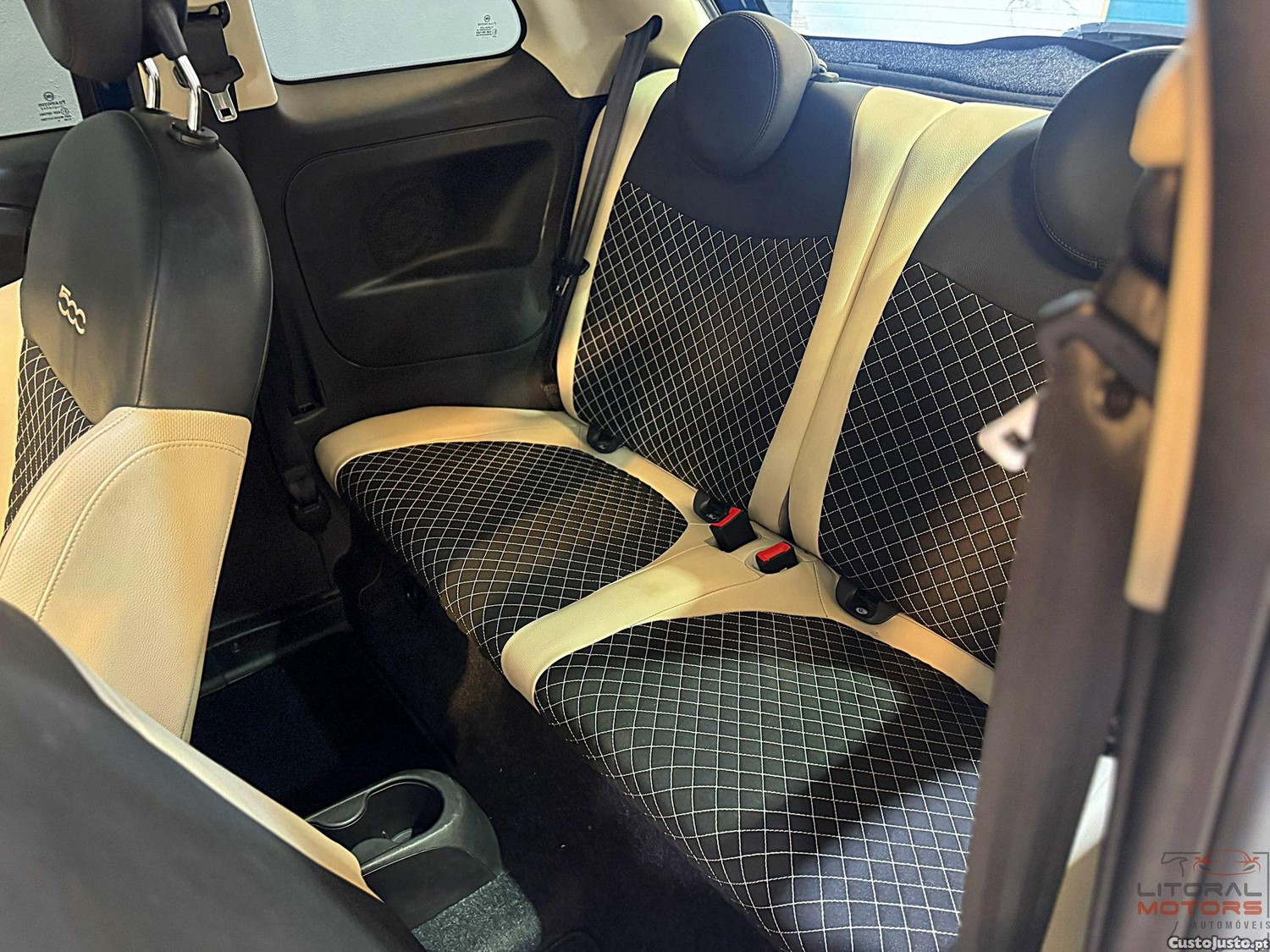 Fiat 500 1.0 Hybrid Club — fotografia 11