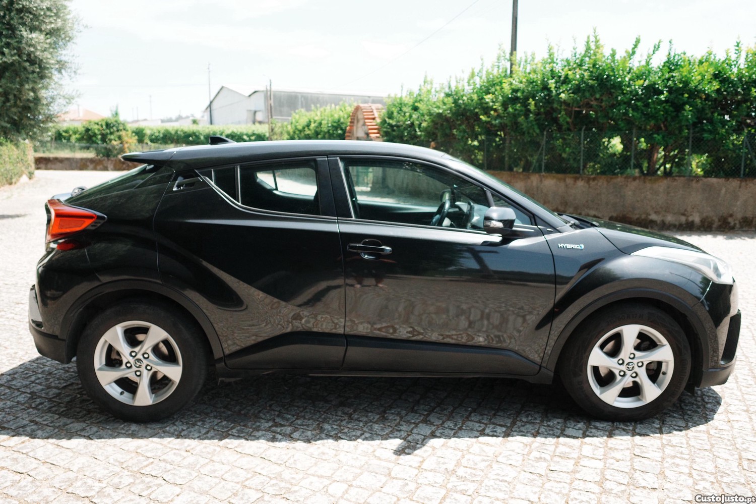 Toyota C-HR 1.8 Hybrido/Gasolina — fotografia 8