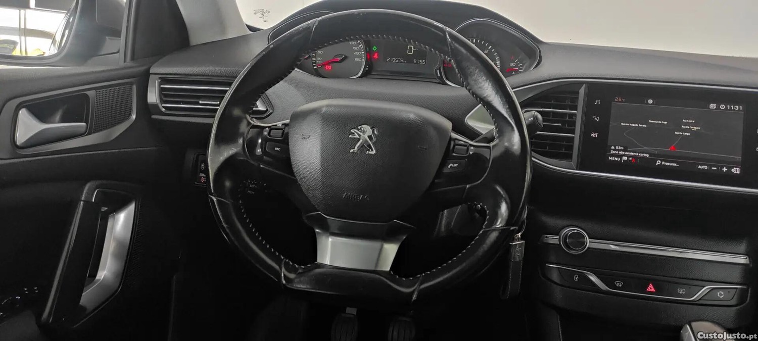 Peugeot 308 1.6 BlueHDi Style — fotografia 6