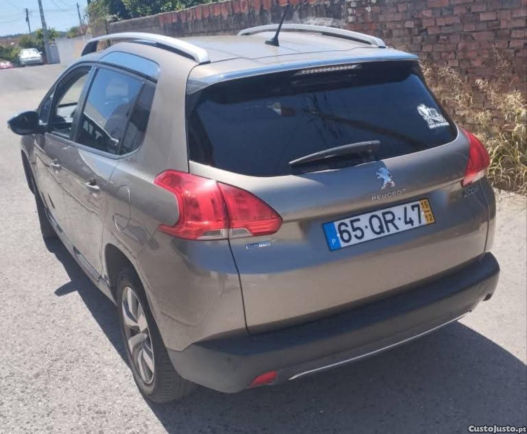 Peugeot 2008 S — fotografia 7