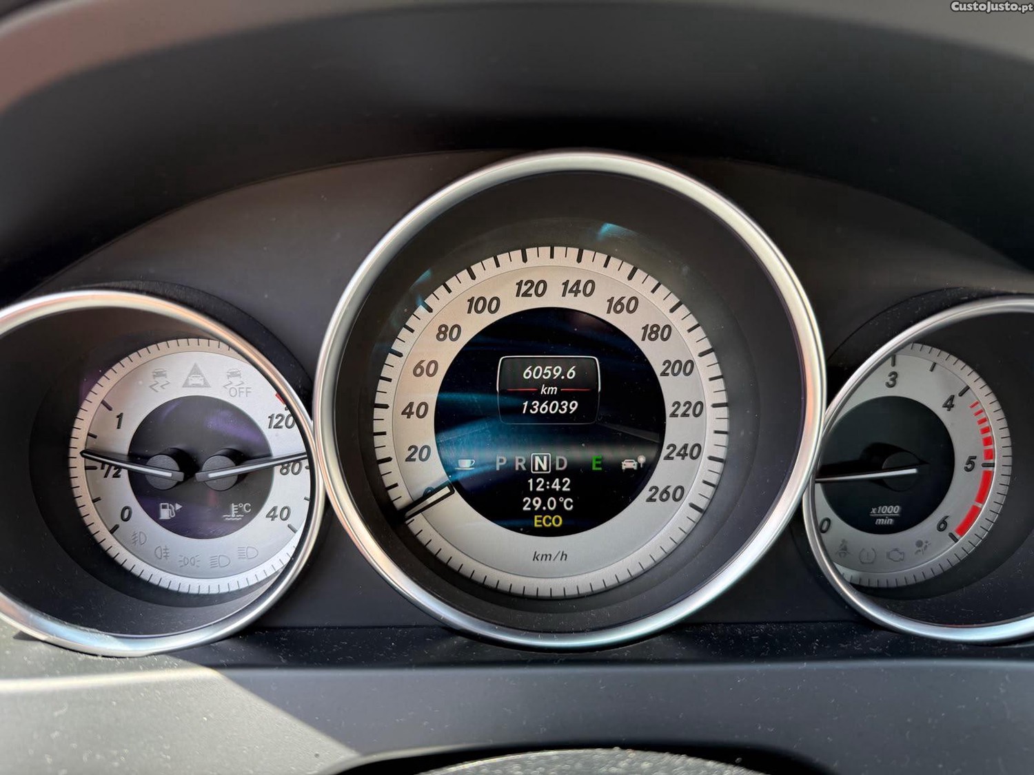 Mercedes-Benz C 250 AMG — fotografia 4