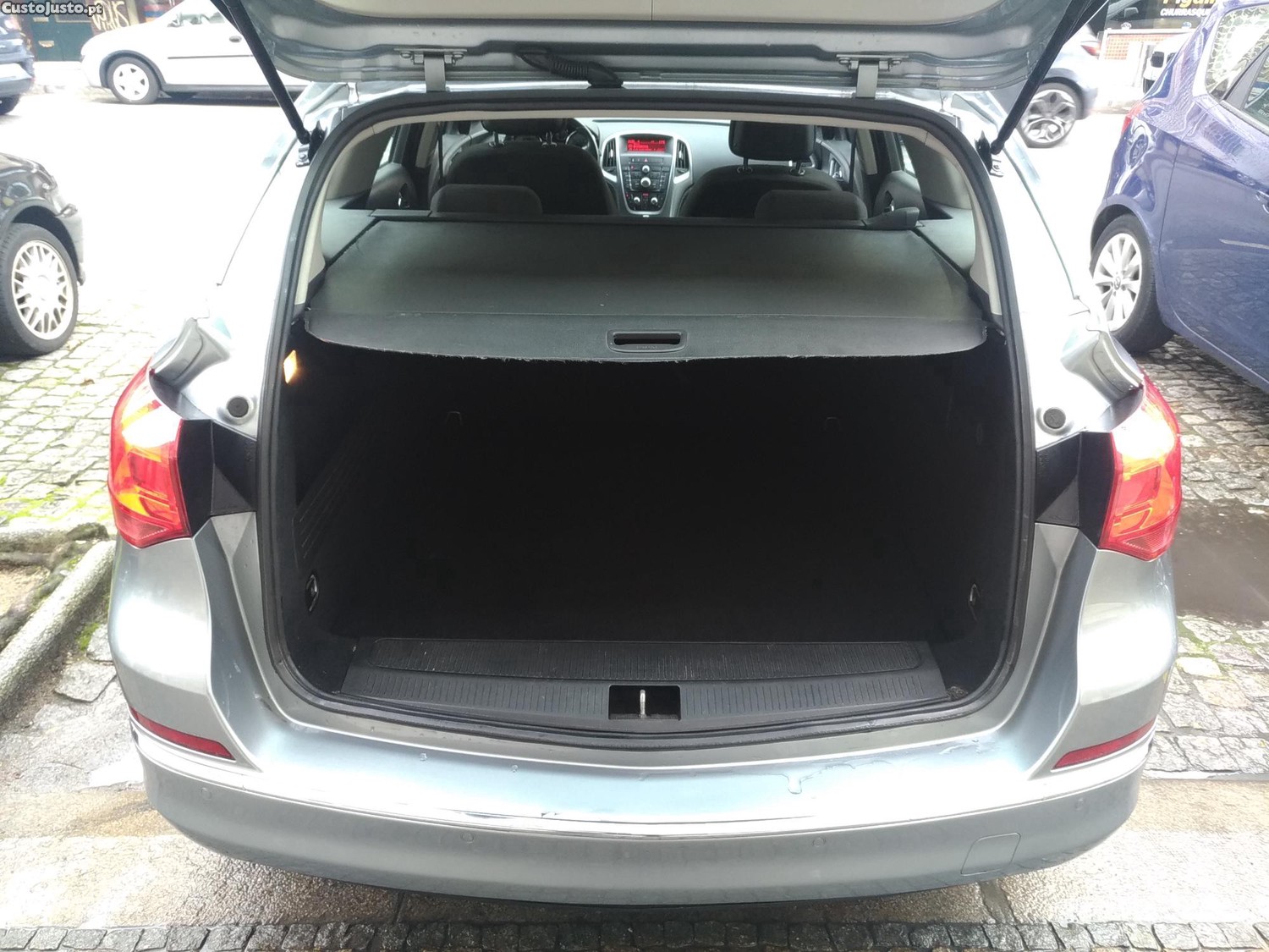 Opel Astra Sports Tourer — fotografia 2