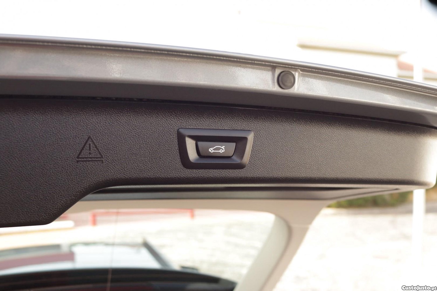 BMW 520 d Touring Auto 190cv — fotografia 42