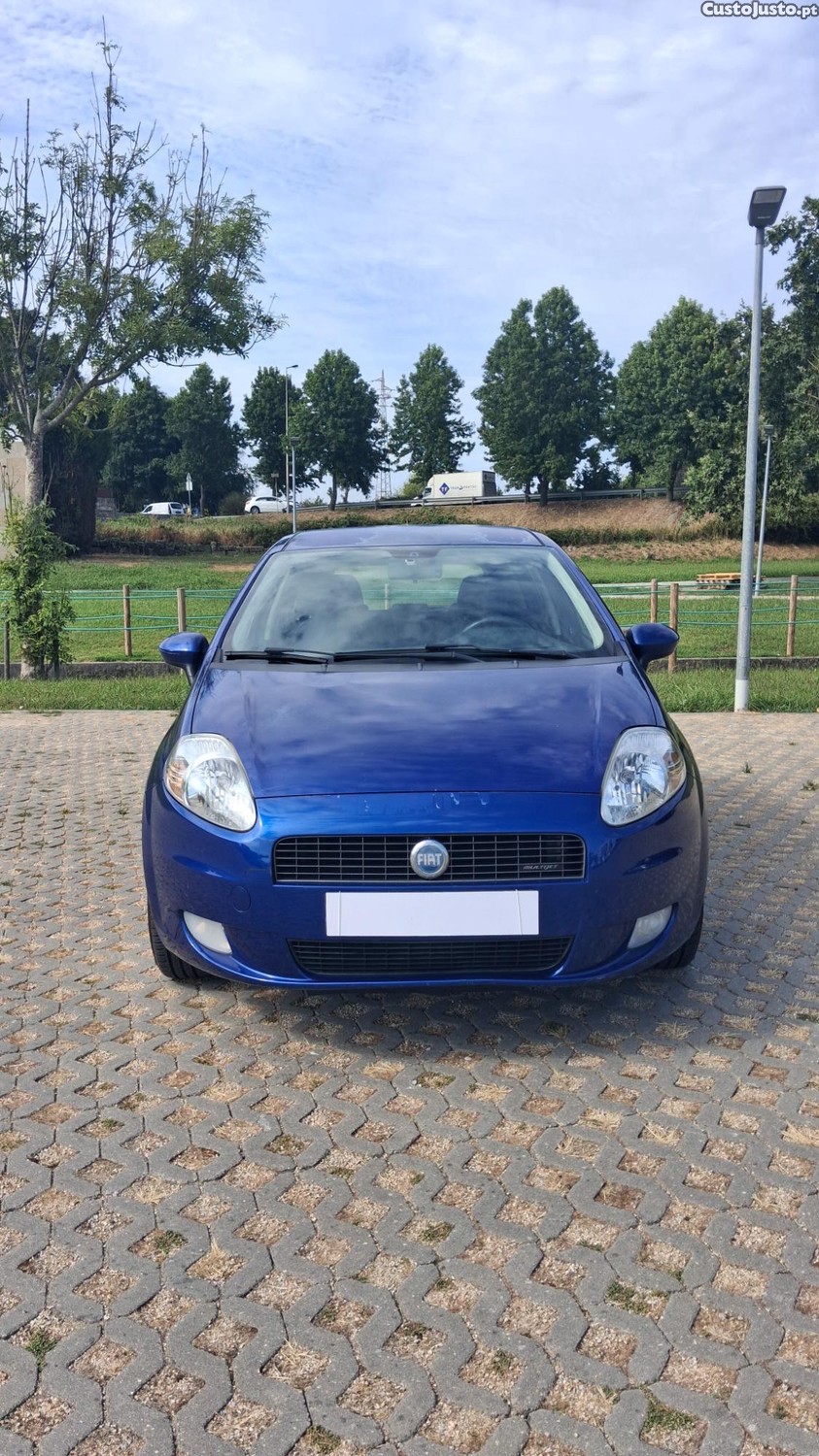 Fiat Grande Punto 1.3 MultiJet 90 Emotion — fotografia 6