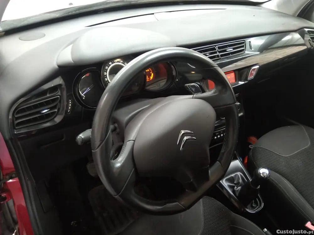 Citroën C3 1.2 VTi 82 (60 kW / 82 cv) [06.2012 - 09.2016] — photo 4