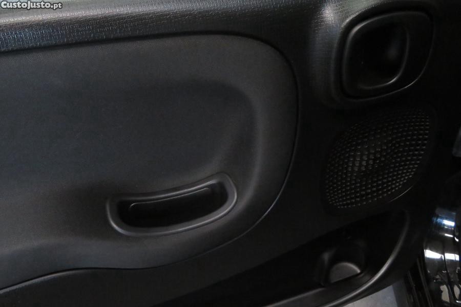 Fiat Panda 1.0 Hybrid City Life — fotografia 10