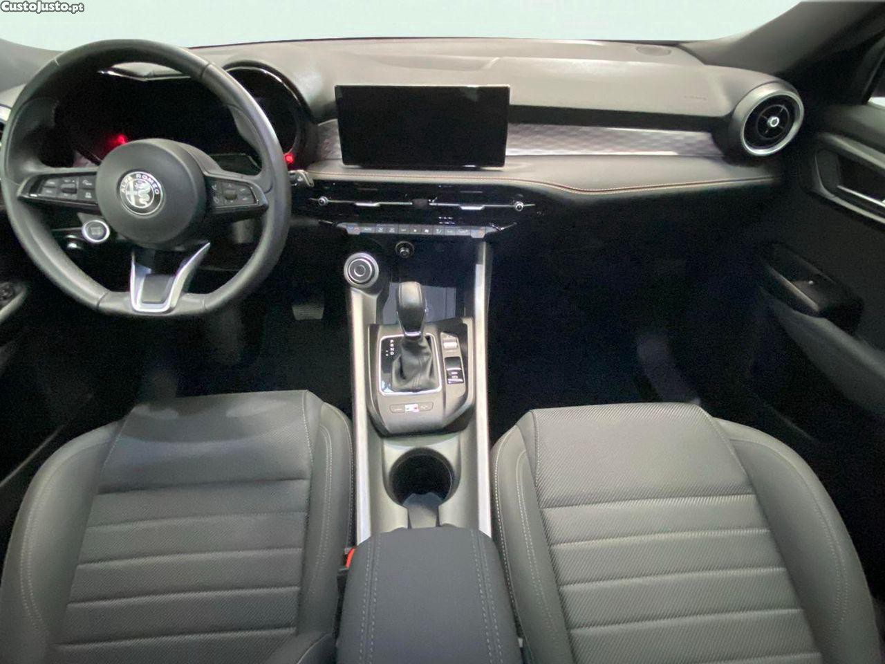 Alfa Romeo Tonale 1.3 Plug-In Hybrid Sprint e-AWD — fotografia 9