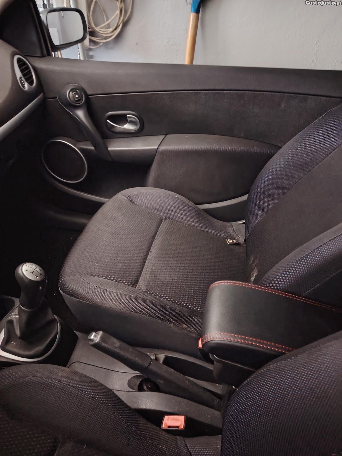 Renault Clio 3 — fotografia 6