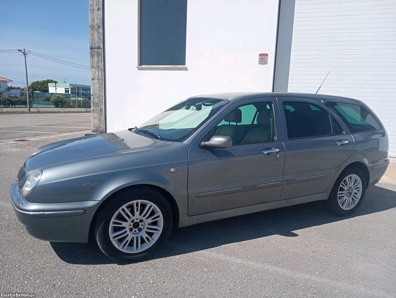 Lancia Lybra 1.9 jtd — fotografia 9