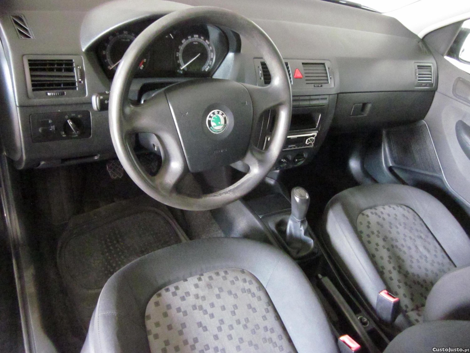 Skoda Fabia (6Y) — fotografia 3