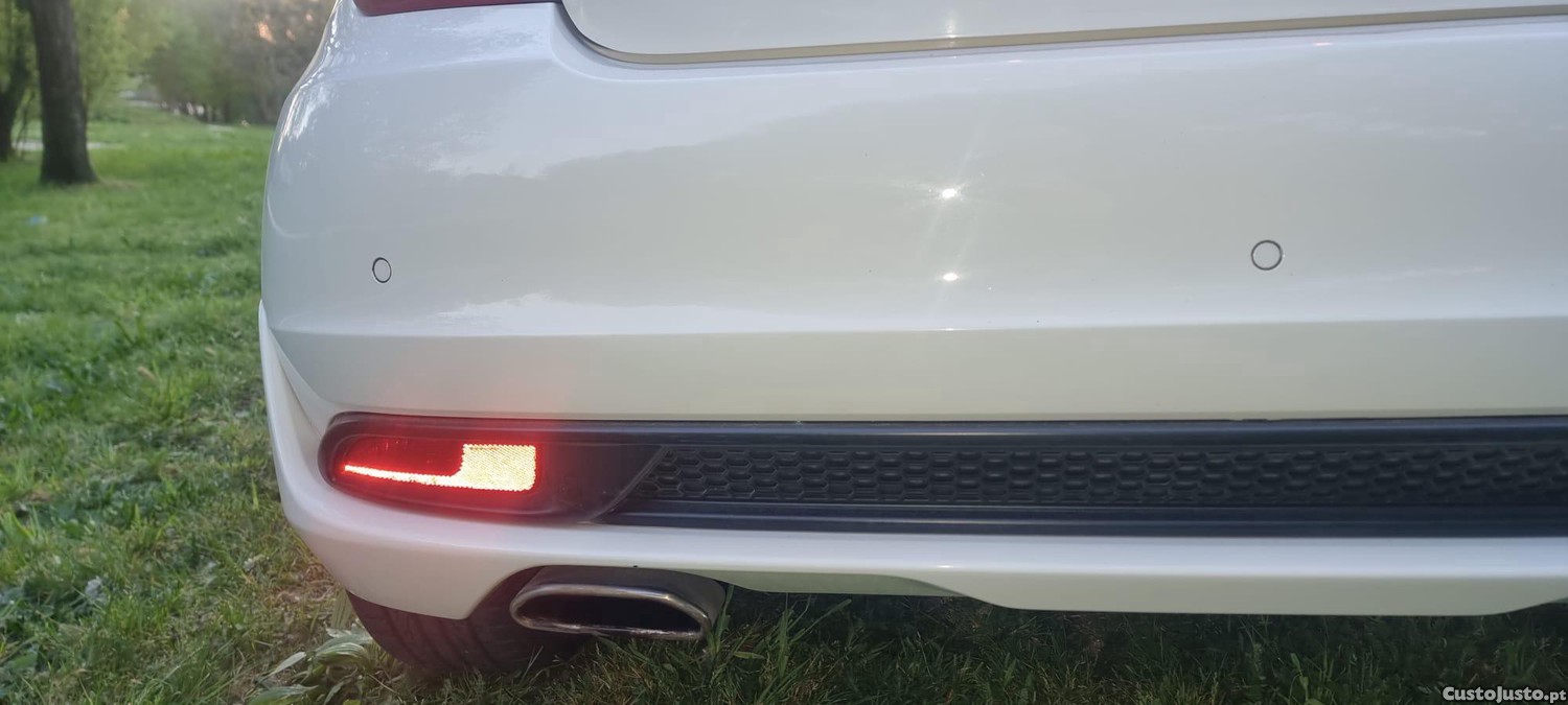 Fiat 500 hibrido gasolina — fotografia 13