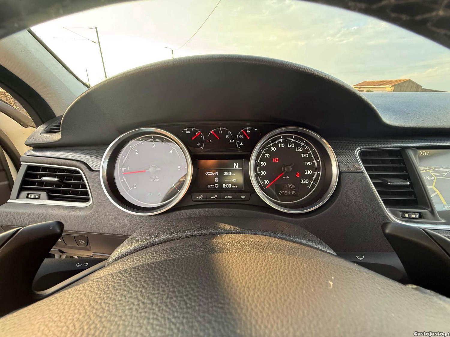 Peugeot 508 1.6 e-HDi Allure 2-Tronic — fotografia 3