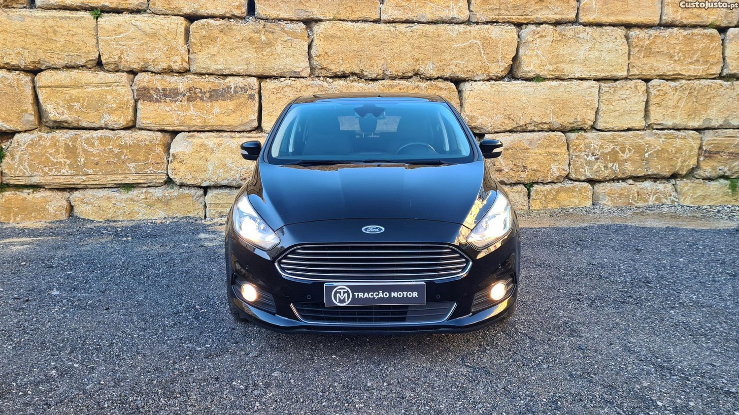 Ford S-Max 2.0 TDCi Titanium Powershift — photo 5