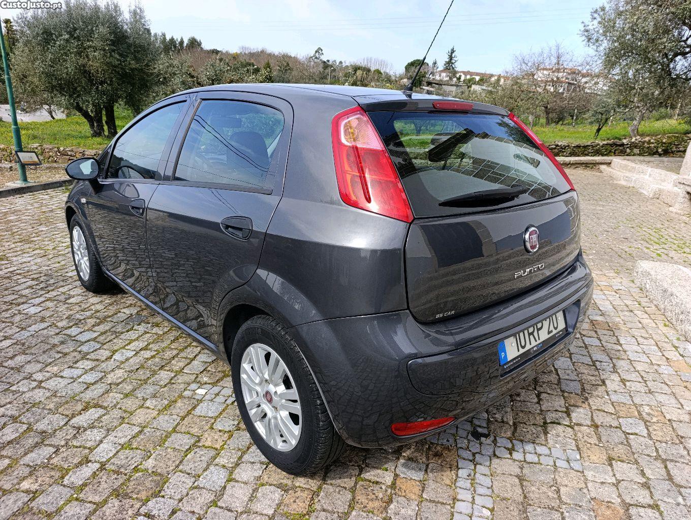 Fiat Punto 1.2i — fotografia 6