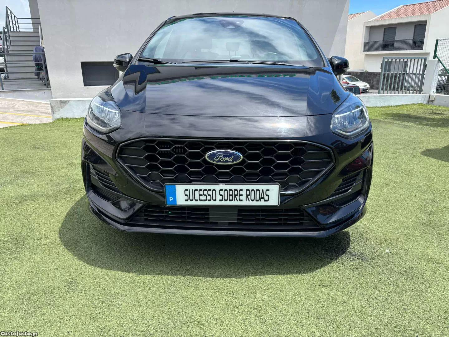Ford Fiesta 1.0 ecoboost st-line — fotografia 13