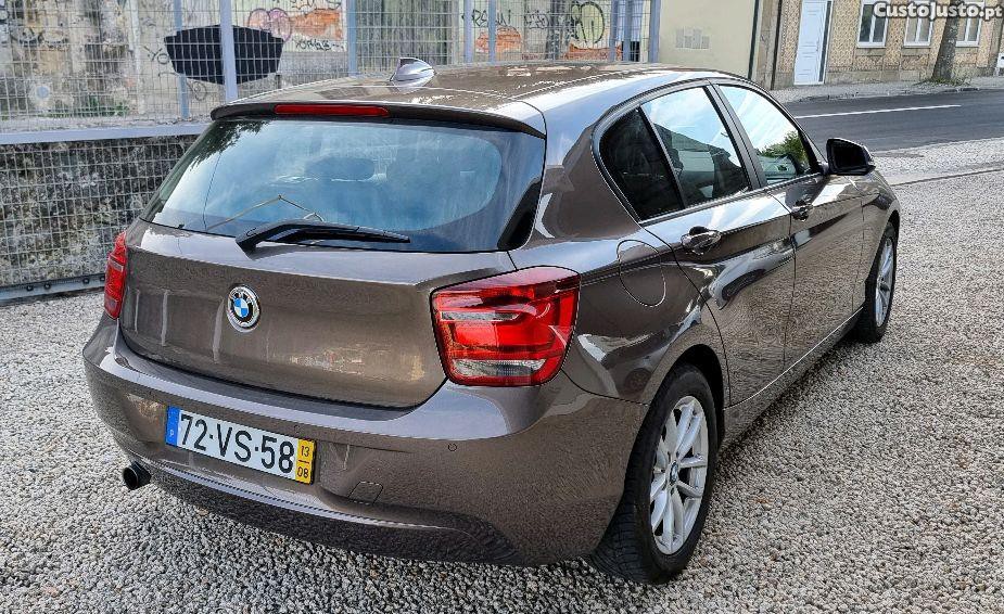 BMW 116 D — fotografia 10