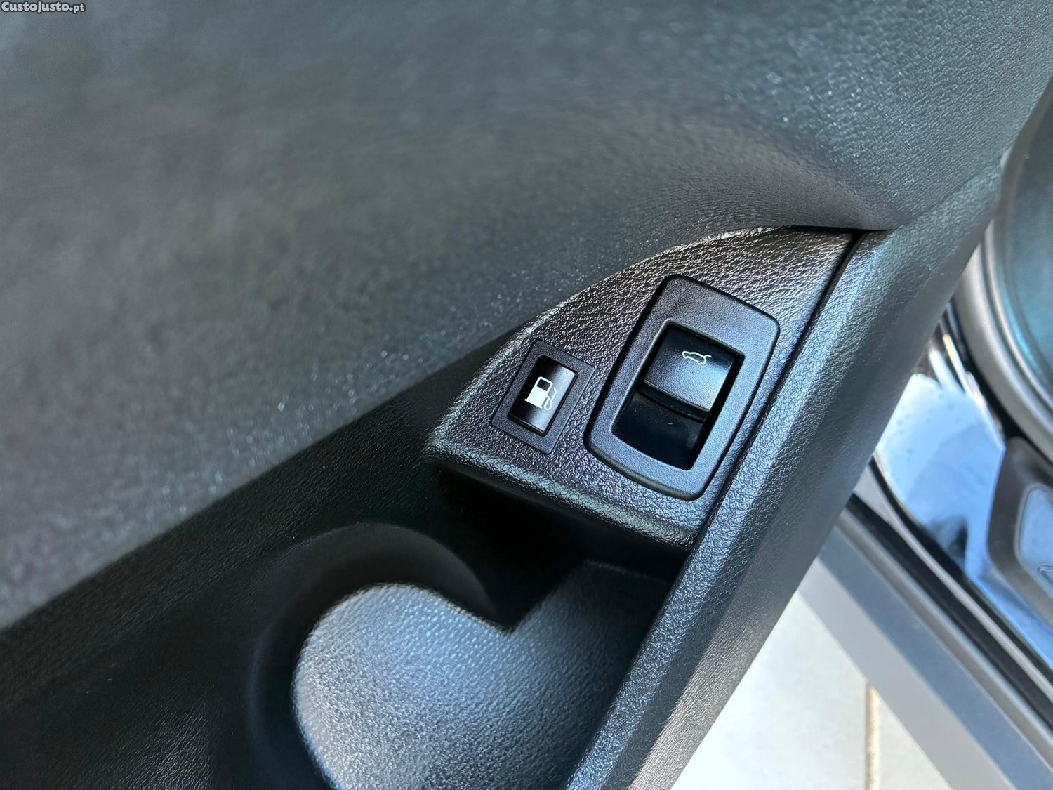 BMW X2 25e Business — fotografia 21