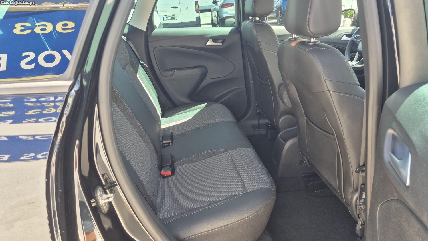 Opel Crossland 1.2 T Business Edition — fotografia 3