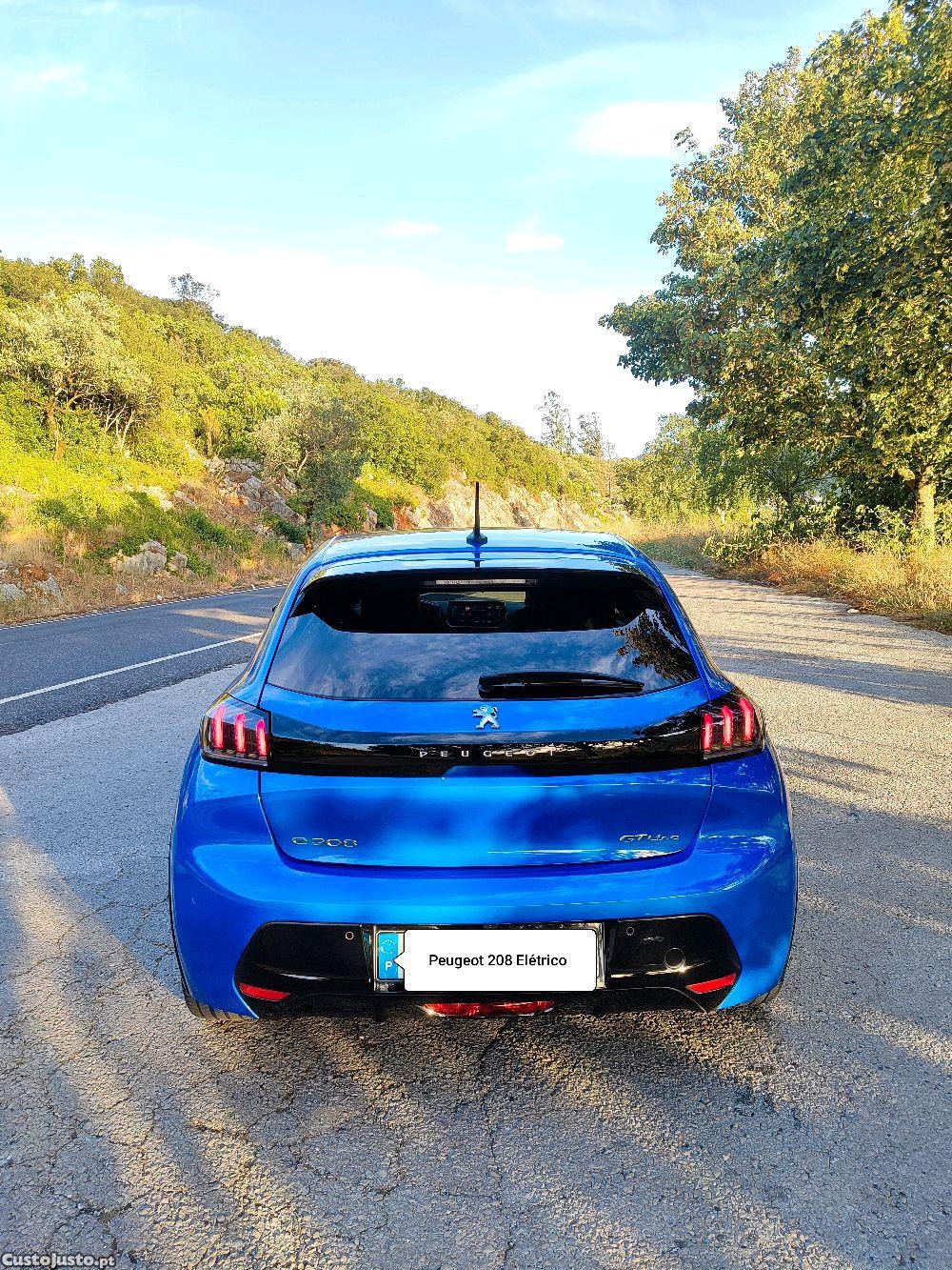 Peugeot e-208 GT Line — fotografia 7