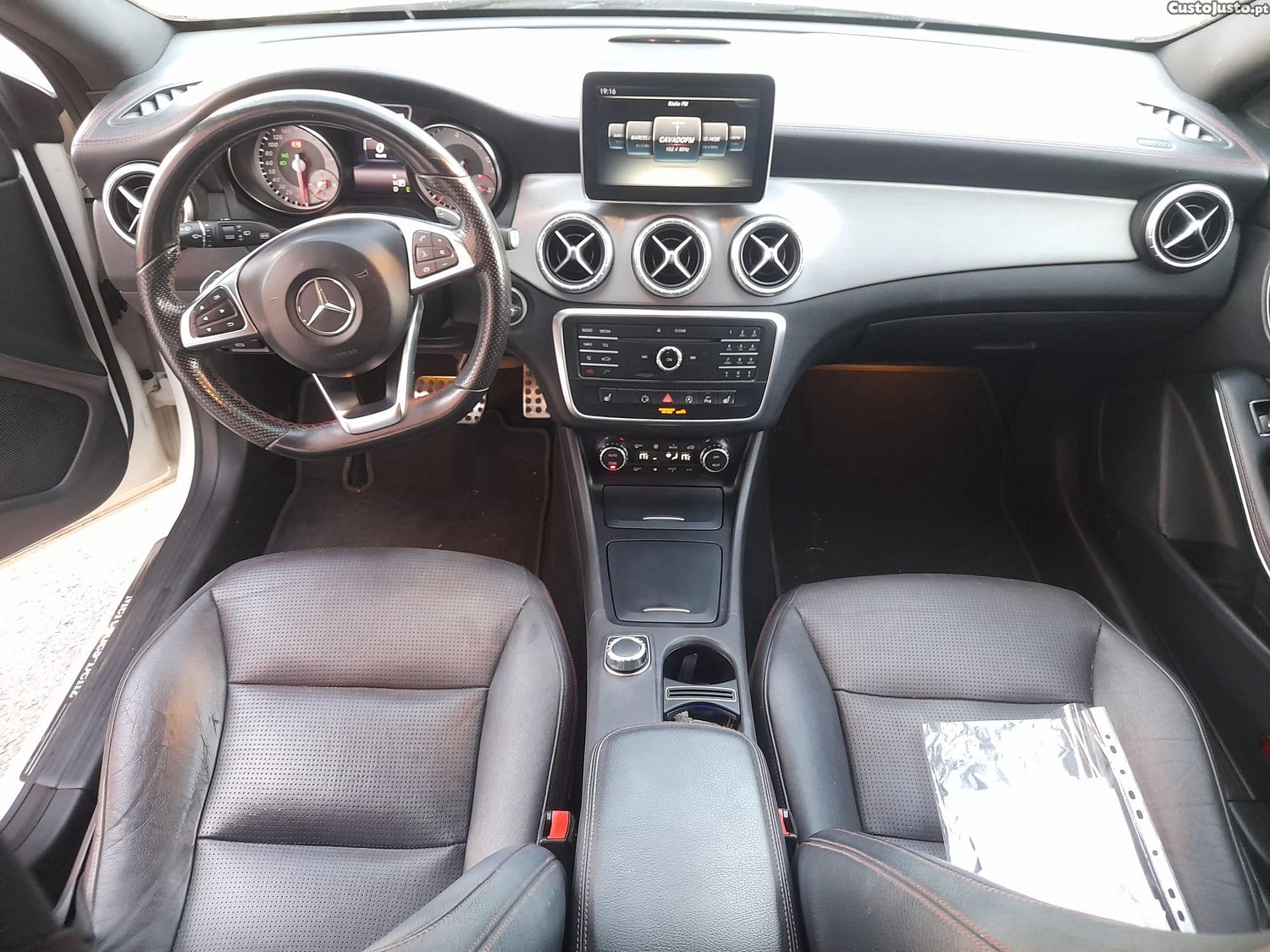 Mercedes-Benz CLA 220 cla 220 cdi 177cv 2017 — fotografia 4