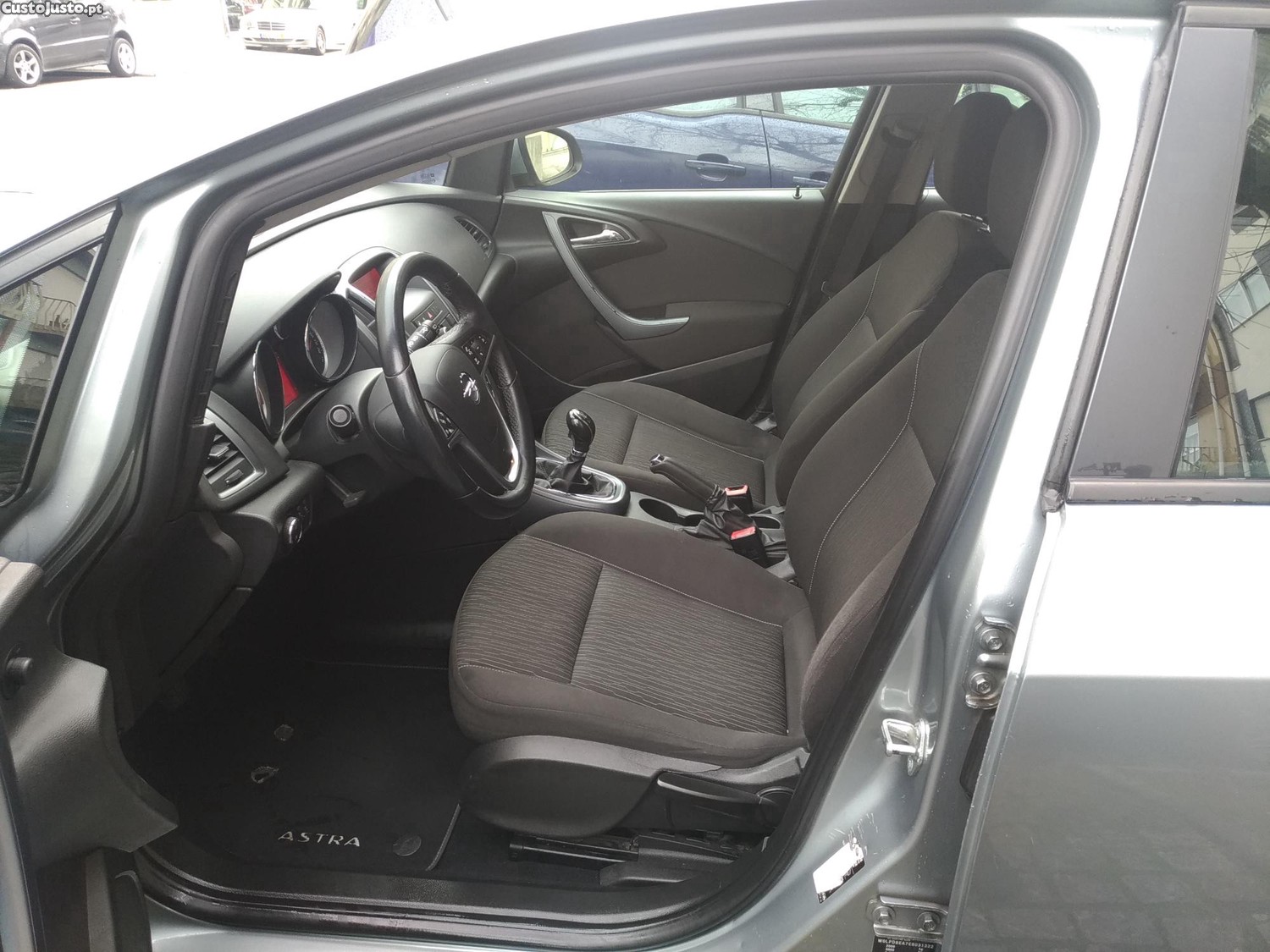 Opel Astra Sports Tourer — fotografia 6