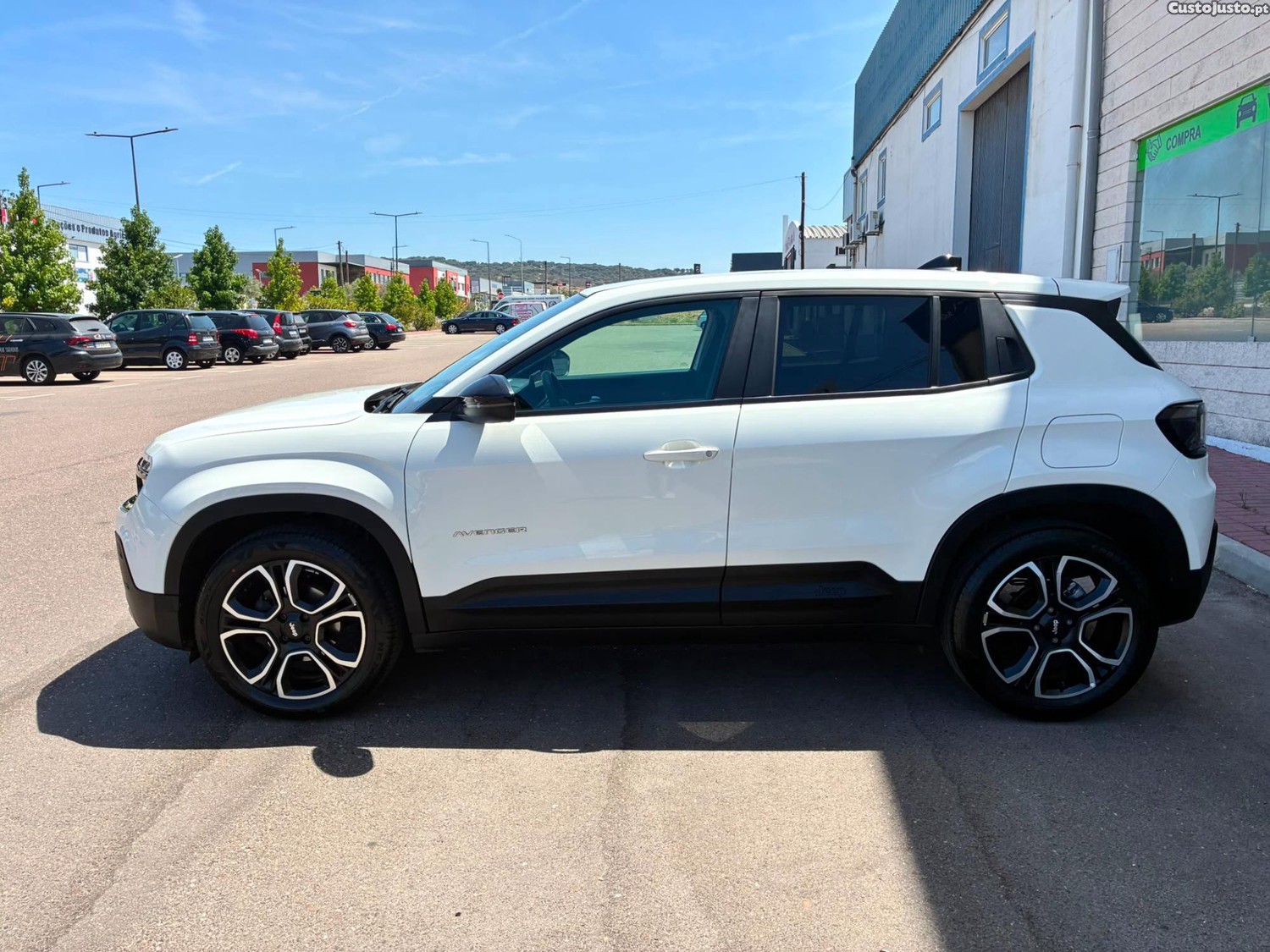 Jeep Avenger 1.2 TG Altitude — fotografia 10