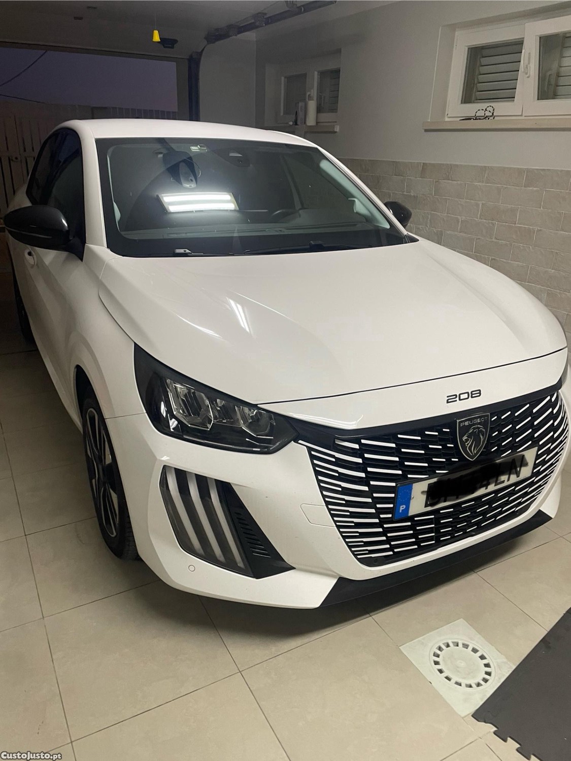 Peugeot 208 1.2 Hybrid Active e-DCS6 — fotografia 6
