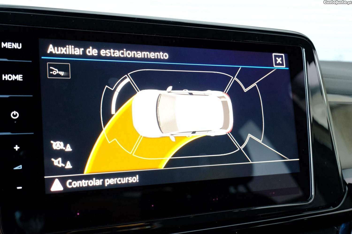 Volkswagen T-Roc 1.0 TSI Black Style — fotografia 6