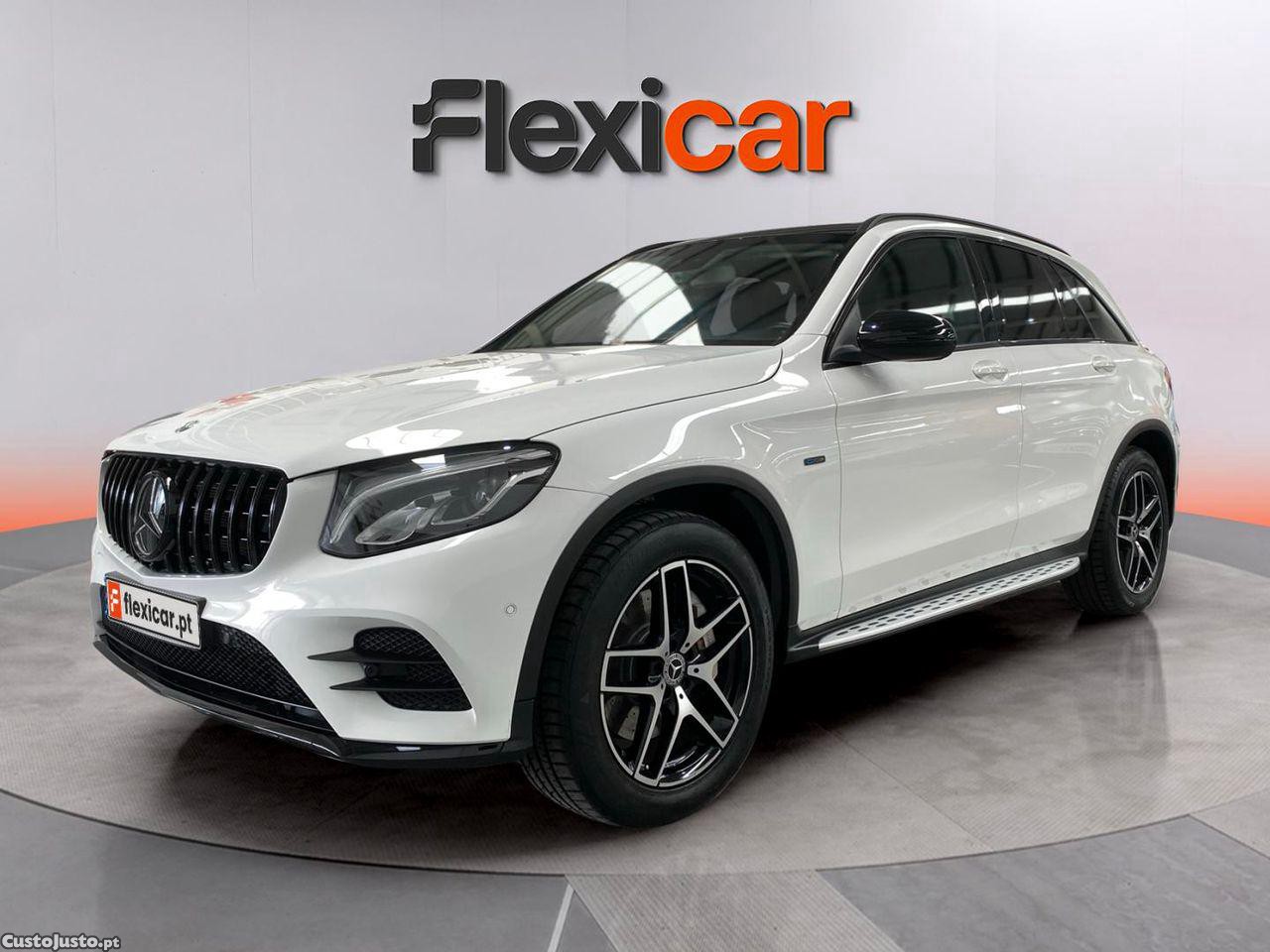 Mercedes-Benz GLC 350 e AMG Line 4-Matic — fotografia 23