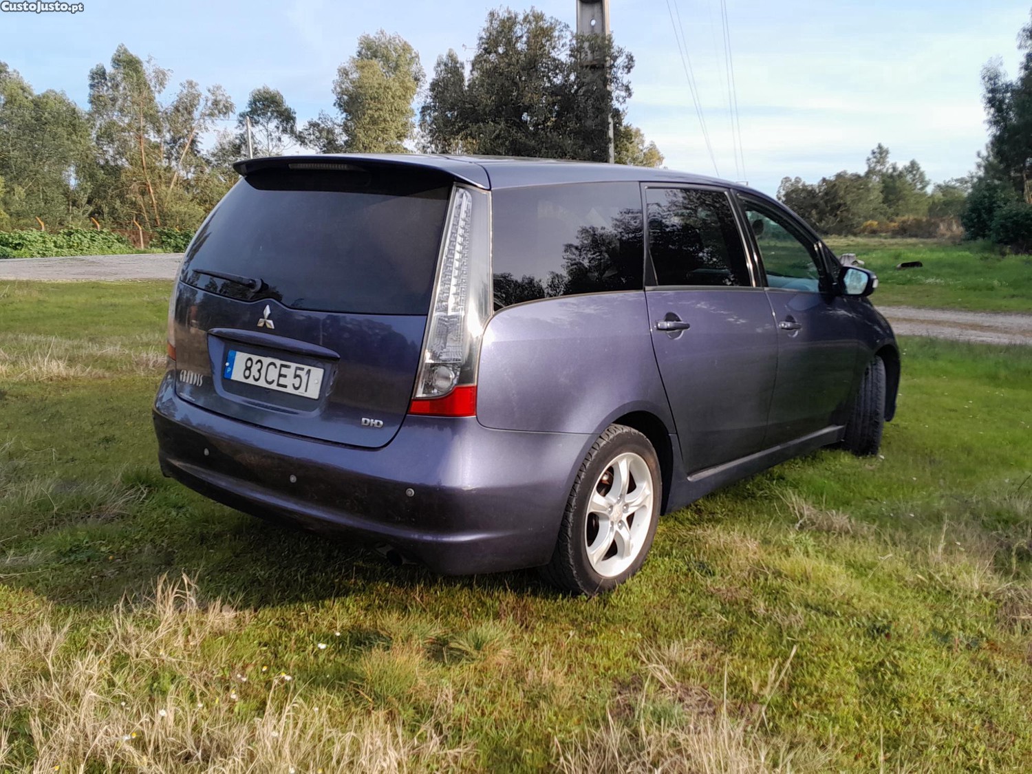 Mitsubishi Grandis 7 lugares — fotografia 7