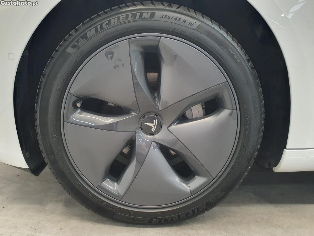 Tesla Model 3 Tração Traseira — fotografia 15