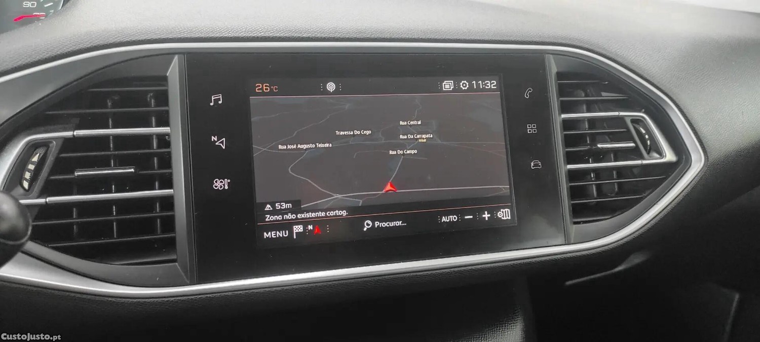 Peugeot 308 1.6 BlueHDi Style — fotografia 3