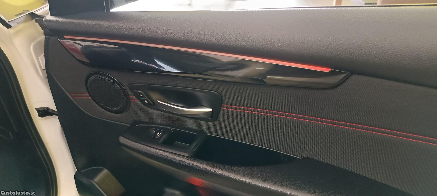 BMW 218 Active Tourer SPORT LINE — fotografia 3
