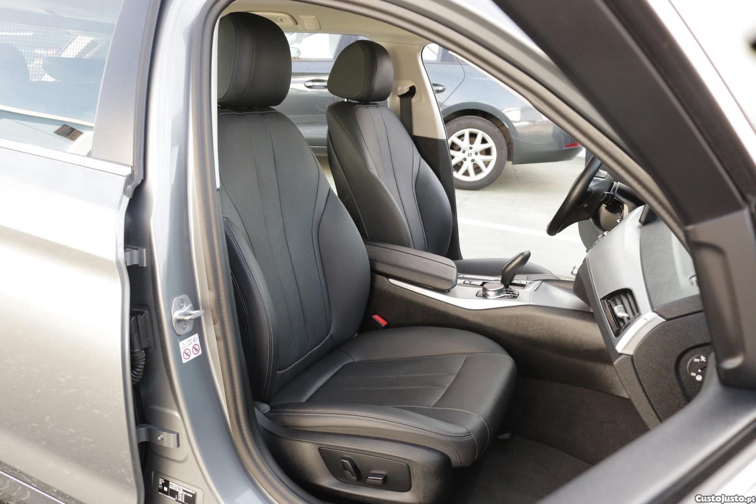 BMW 520 d Touring Auto 190cv — fotografia 37
