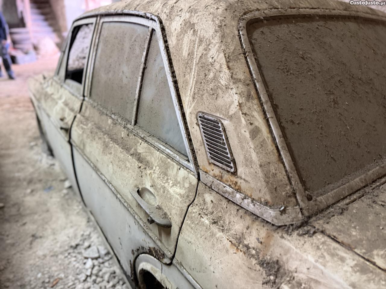 Ford  Corsair Deluxe - 1967 — photo 3