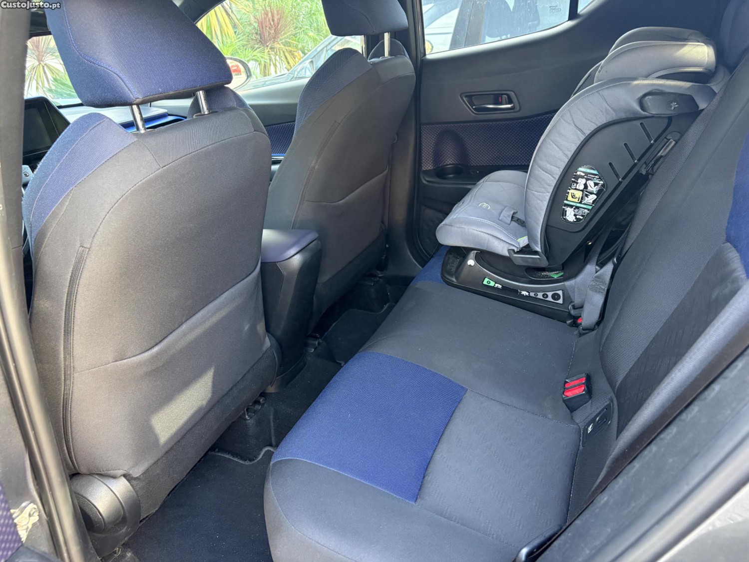 Toyota C-HR Lounge - 16 foto 5