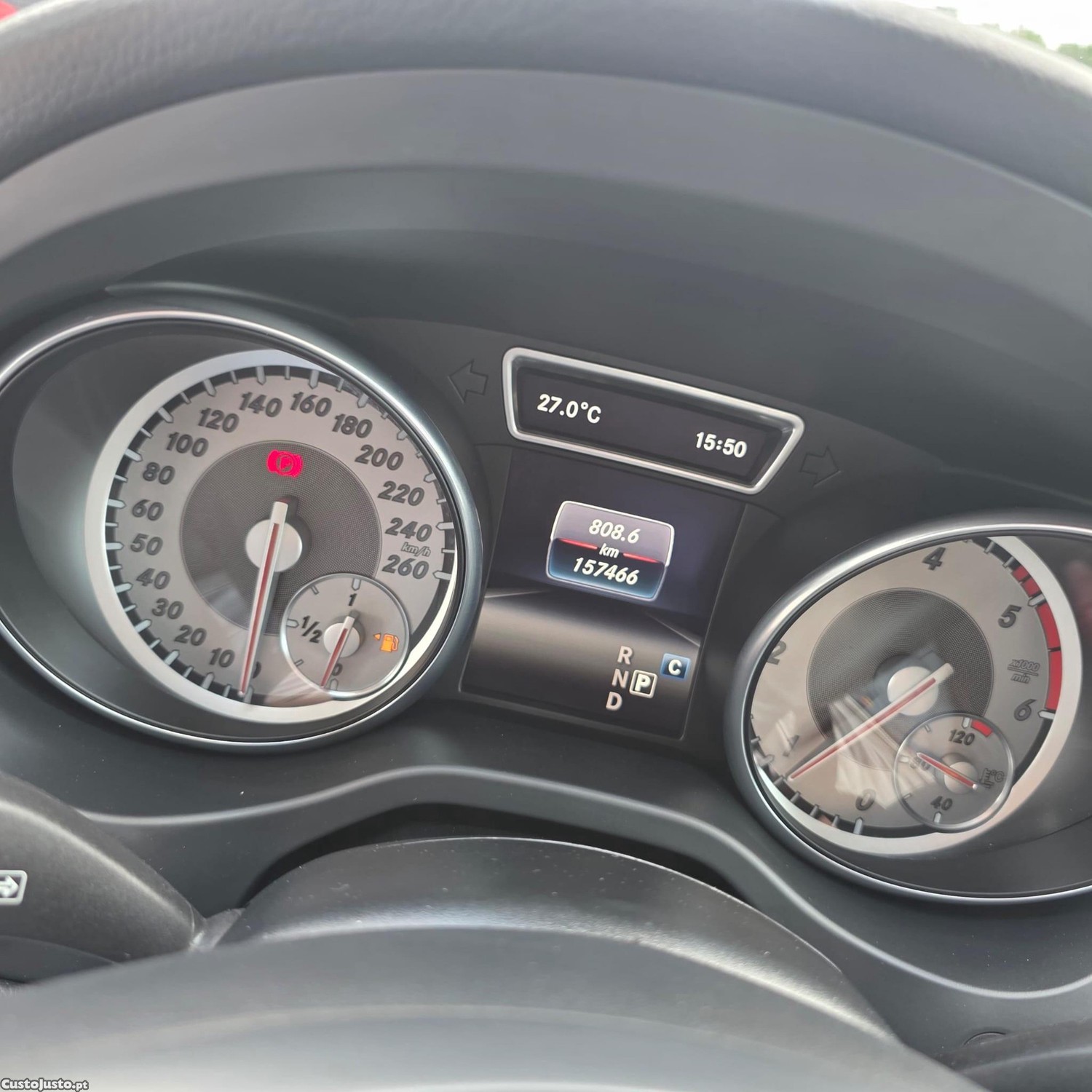 Mercedes-Benz GLA 180 CDI Urban Aut. — fotografia 6